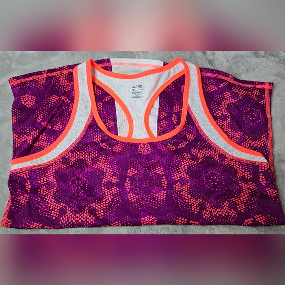 Champion Racerback TankTop - Picture 2 of 8